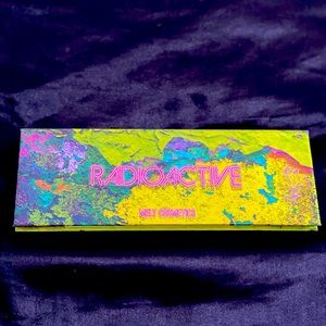 Melt cosmetics radioactive palette